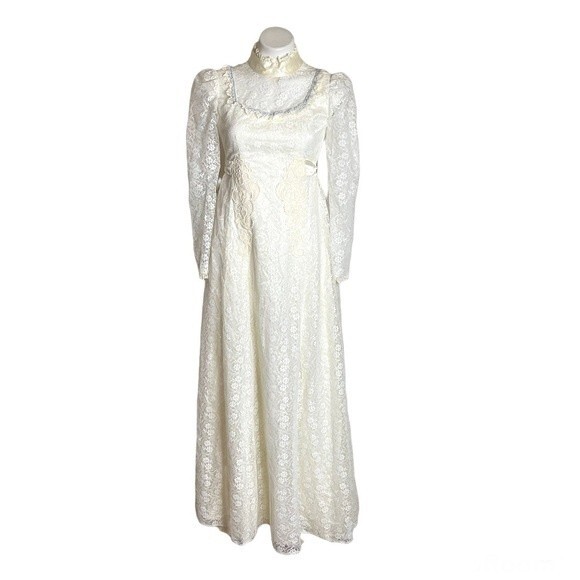 HANDMADE Long White Dress Gown Lace No Size Fits XS VINTAGE - Picture 1 of 10